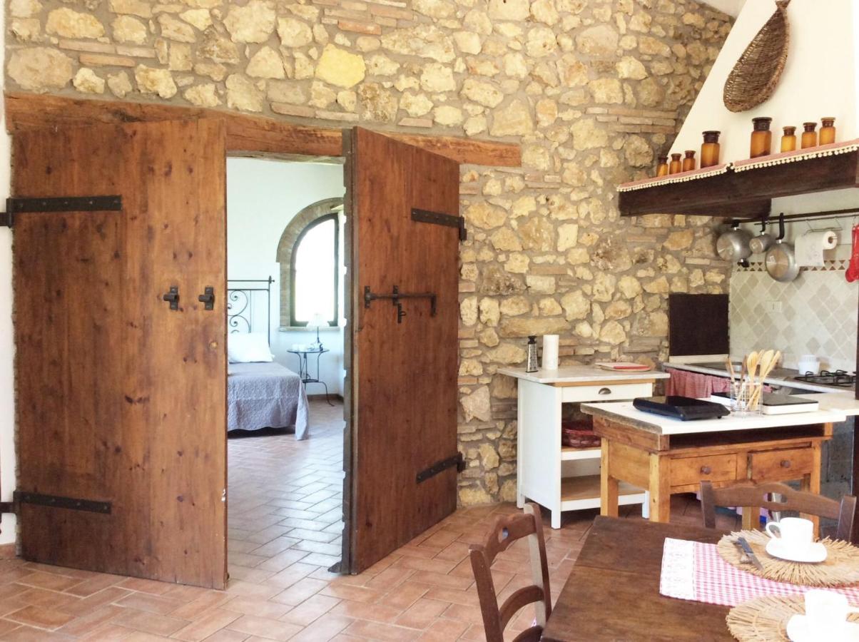 Relais Casale Il Poggetto - Olivo 2 By Zoom In Earth Apartment Cecina  Exterior photo